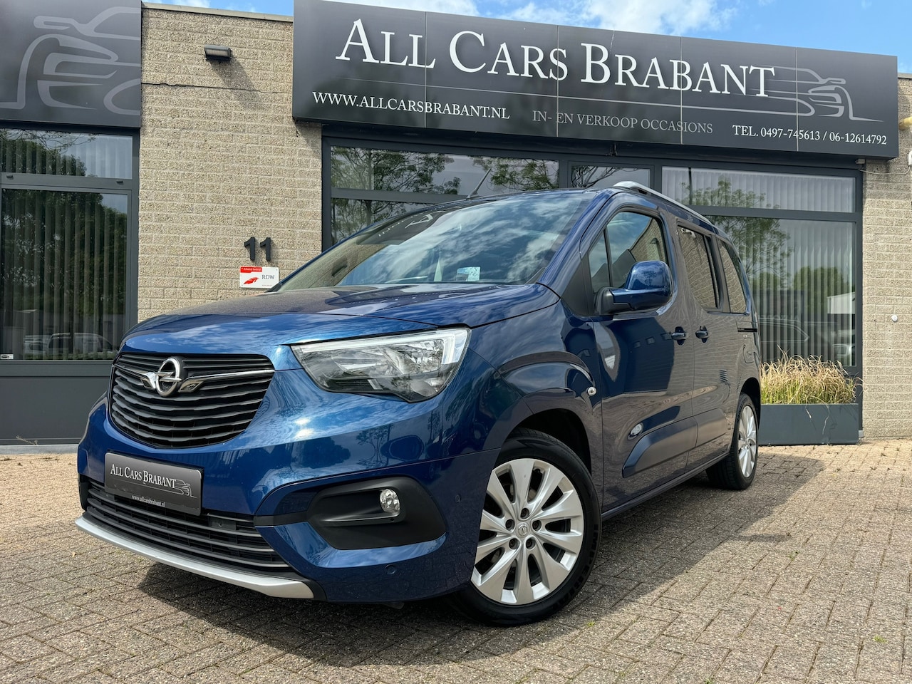 Opel Combo Tour - 1.2 Turbo / panoramadak / alle optie's / 5 persoons - AutoWereld.nl