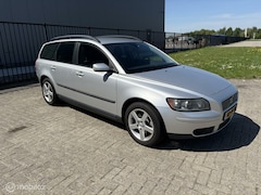Volvo V50 - 2.4