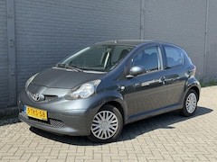 Toyota Aygo - 1.0-12V + NIEUW APK / AIRCO / ELEKPAKKET