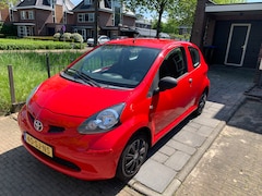 Toyota Aygo - 1.0-12V +