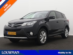 Toyota RAV4 - 2.0 Executive Business 4WD | Trekhaak | Parkeersensoren achter | Dodehoek Ass. | Stoelverw