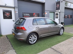 Volkswagen Golf - 1.4 TSI ACT Highline Keyless Xenon Cruise