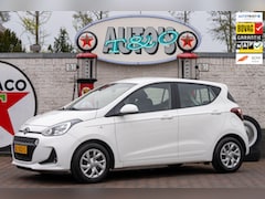 Hyundai i10 - 1.0i Comfort NL-auto 26.700 km + NAP