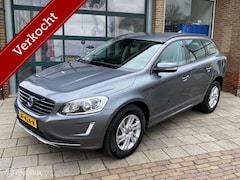 Volvo XC60 - 2.0 D3 FWD Momentum / Cruise / Trekhaak / Nette Auto /