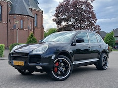 Porsche Cayenne - 4.5 Turbo