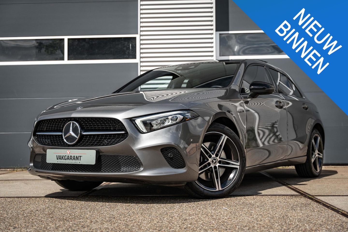 Mercedes-Benz A-klasse - 250 e Business Solution AMG Limited 250 e Business Solution AMG Limited - AutoWereld.nl