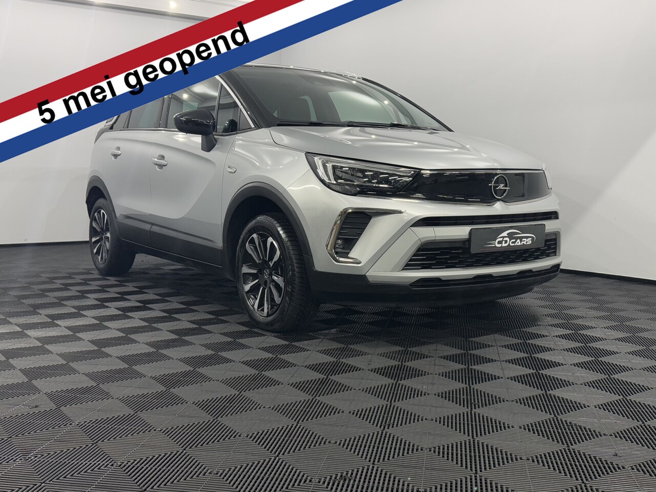 Opel Crossland - 1.2 Turbo Elegance Half leder, Clima, Apple carplay, Winterpakket, Cruise control adaptief - AutoWereld.nl