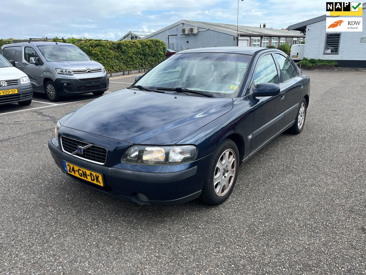 Volvo S60 - 2.4 Edition AUTOMAAT / NAP / LEES ADV. - AutoWereld.nl