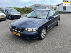 Volvo S60 - 2.4 Edition AUTOMAAT / NAP / LEES ADV