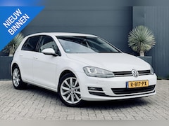 Volkswagen Golf - 1.4 TSI Highline