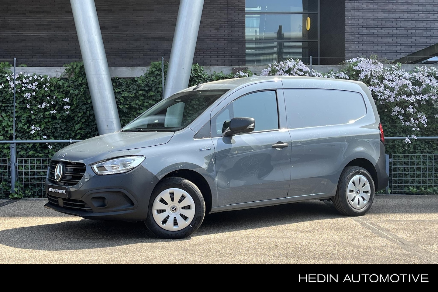 Mercedes-Benz eCitan - 112 L1 | Trekhaak | Zitcomfortpakket | Navigatiepakket - AutoWereld.nl
