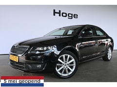 Skoda Octavia - 1.2 TSI Greentech Elegance Businessline Automaat Clima Navigatie Rijklaarprijs Inruil Moge