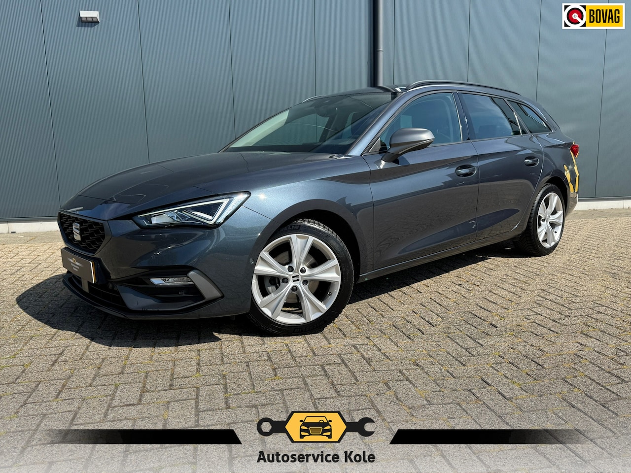 Seat Leon Sportstourer - 1.5 eTSI * FR-Line * Camera * Side ass. * Line ass. * Visueel Cockpit * - AutoWereld.nl
