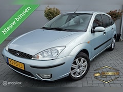 Ford Focus - 1.6-16V Futura *inruil mogelijk(