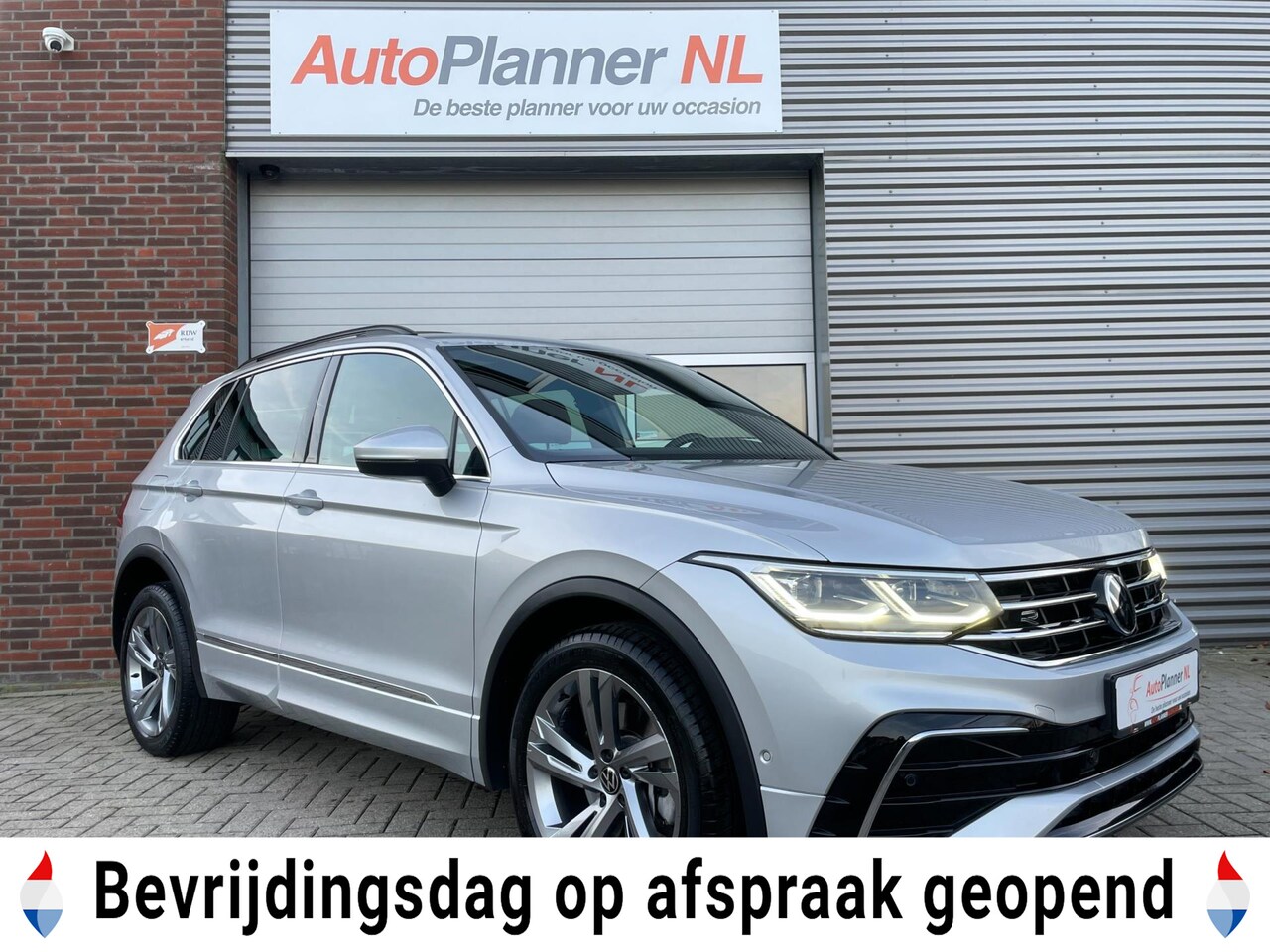 Volkswagen Tiguan - 1.4 eHybrid 2X R-line! Camera! Virtual! - AutoWereld.nl