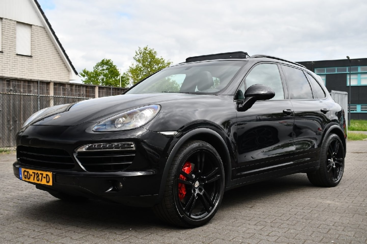 Porsche Cayenne - 3.0 D SPORTDESIGN|PANODAK|BOSE|21" - AutoWereld.nl