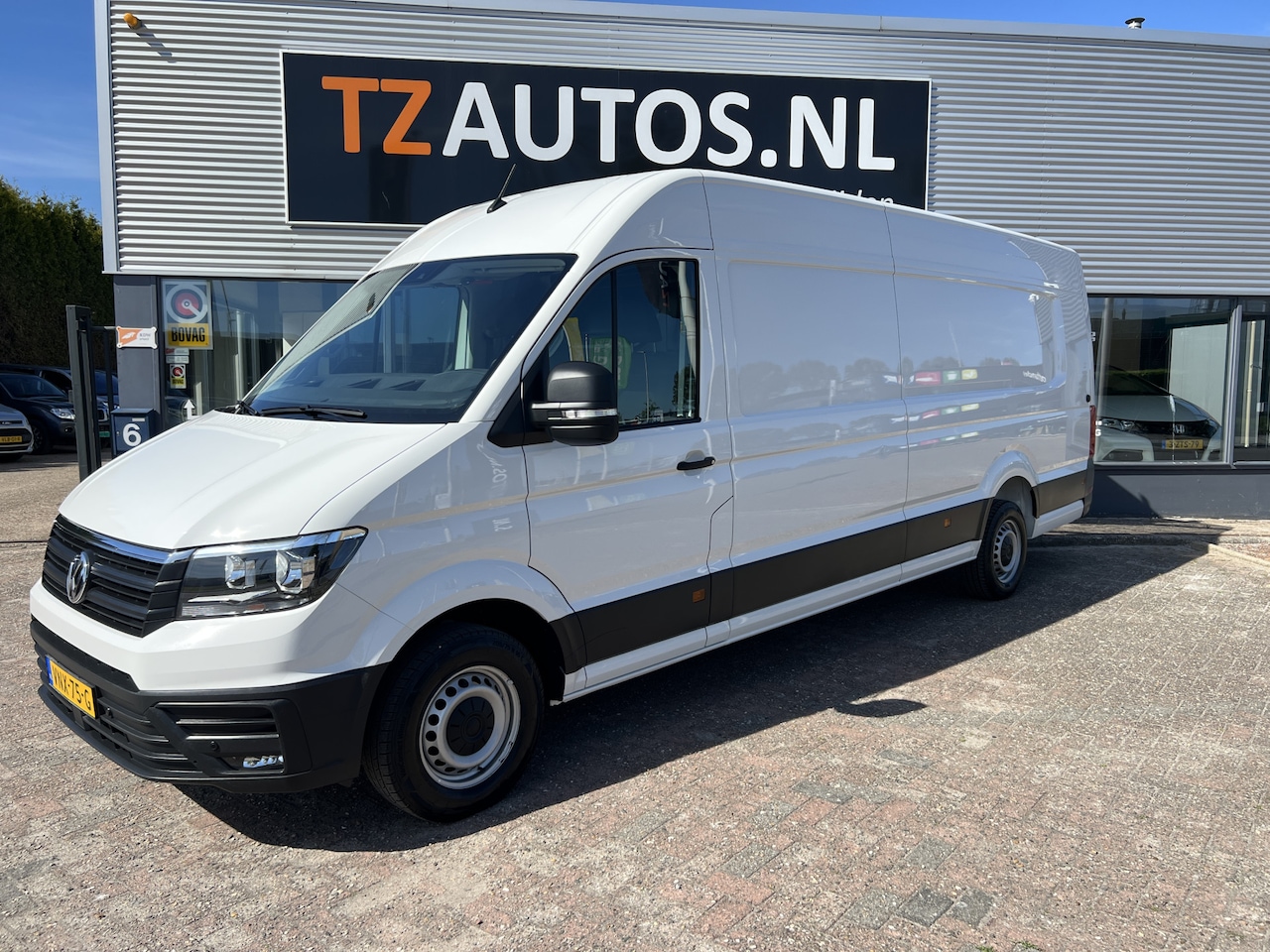 Volkswagen Crafter - 35 2.0 TDI L5H3 Comfortline Aut. - AutoWereld.nl