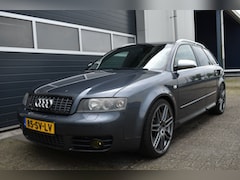 Audi S4 - Avant 4.2 V8 quattro