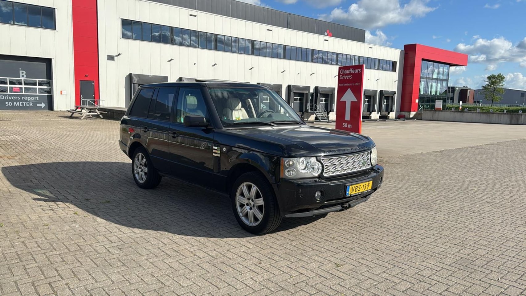 Land Rover Range Rover - 3.6 Diesel GRIJS Kenteken Schuifdak Airco Automaat Zwart 2007 - AutoWereld.nl