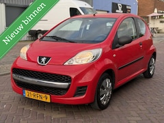 Peugeot 107 - 1.0-12V Sublime LAAG KM / RIJD PERFECT
