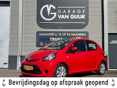 Toyota Aygo - 1.0 68PK TwoTone, 5Deuren, Airco, Navi, Isofix, ElektrRamen, Bluetooth, Radio/Cd/Mp3-Spele