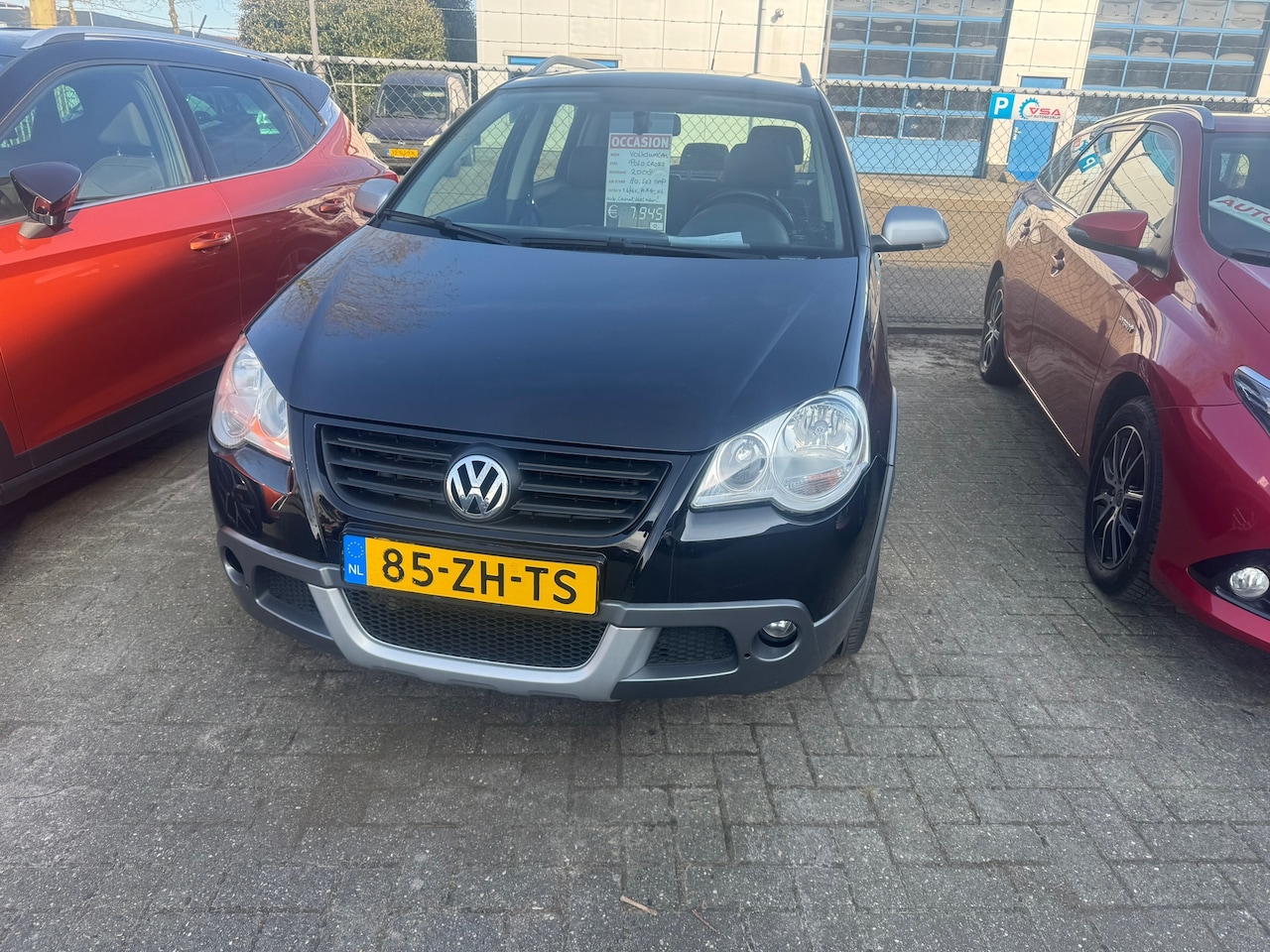 Volkswagen Polo - 1.6-16V Cross 1.6-16V Cross, NAP, Automaat, hoge instap, 1e eigenaar,Airco - AutoWereld.nl