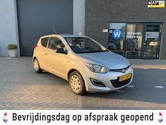 Hyundai i20 - 1.2i i-Drive Airco 5Drs Elek.R Nieuwe Apk