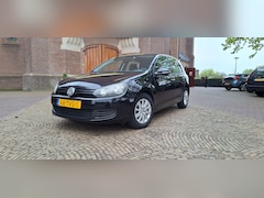 Volkswagen Golf - 1.2 TSI Trendline BlueMotion Volkswagen Golf 1.2 TSI Bluemotion (2012) – Lage KM! – 105PK – Zuinig en Betrouwbaar!