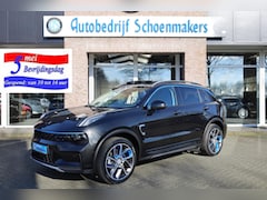 Lynk & Co 01 - 1.5 261PK 360-CAMERA PANO/SCHUIF INFINITY DAB NAVI CARPLAY CAMERA STOELVERWARMING ELEK.ACH