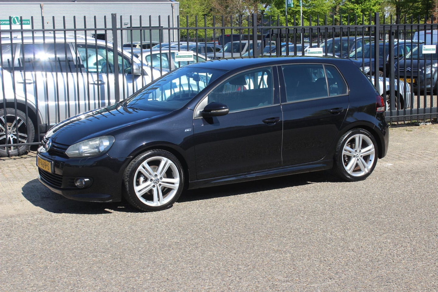 Volkswagen Golf - 1.4 TSI R-Design - AutoWereld.nl