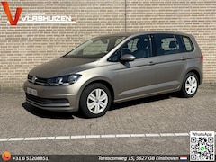 Volkswagen Touran - 1.6 TDI SCR Comfortline Business | € 9.400, - NETTO | Cruise | Climate | Navi | PDC |