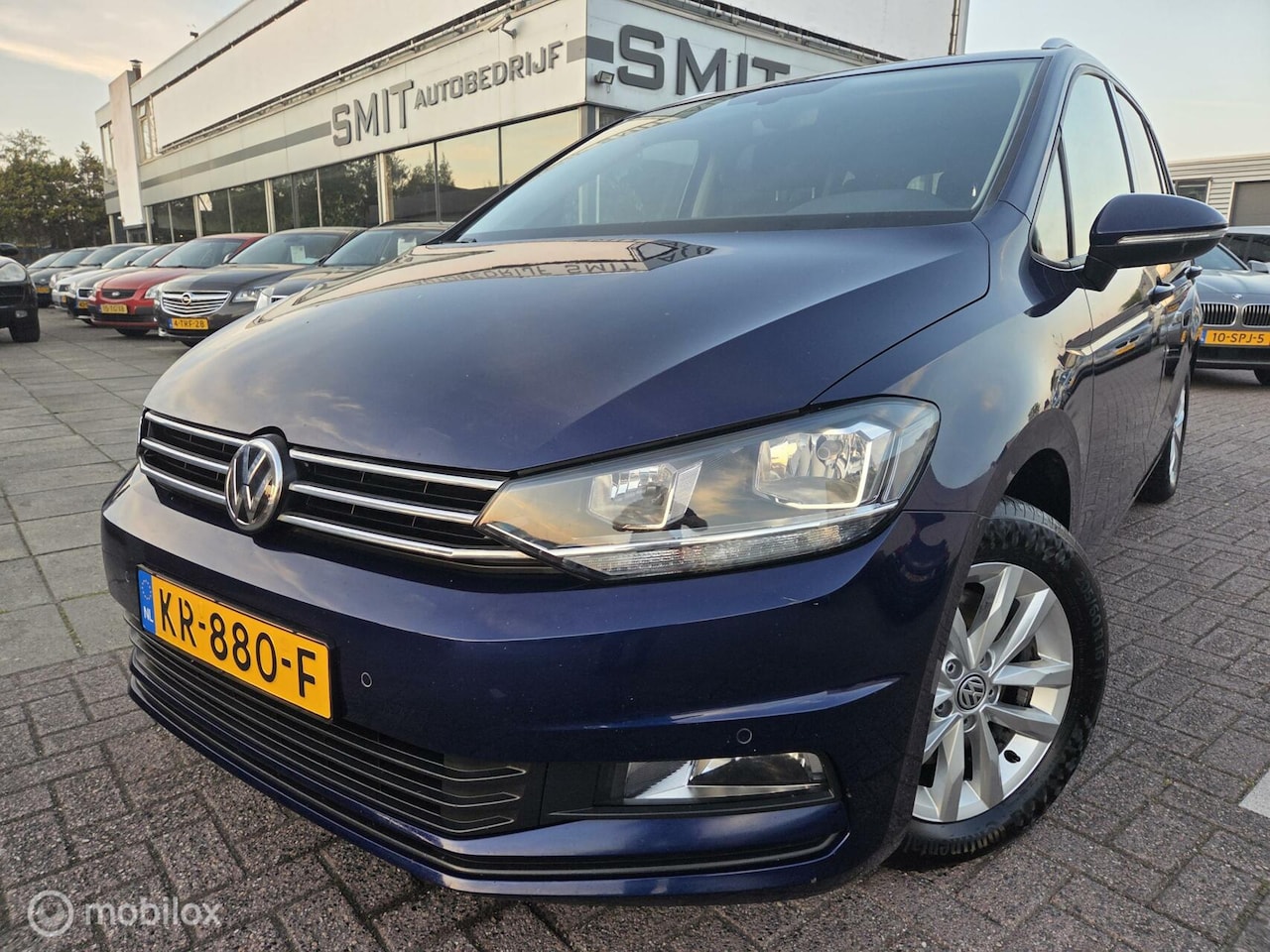 Volkswagen Touran - 1.2 TSI Conn. Series 7p 1eEigenaar/NLAuto - AutoWereld.nl