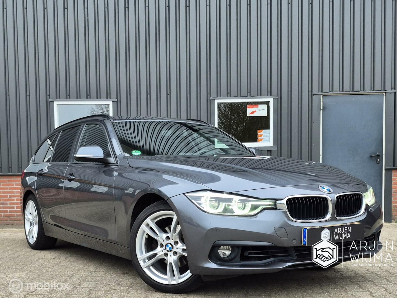 BMW 3-serie Touring - 318i Lci|Pano|Cruise|Stoelv.|Grootli.ass - AutoWereld.nl