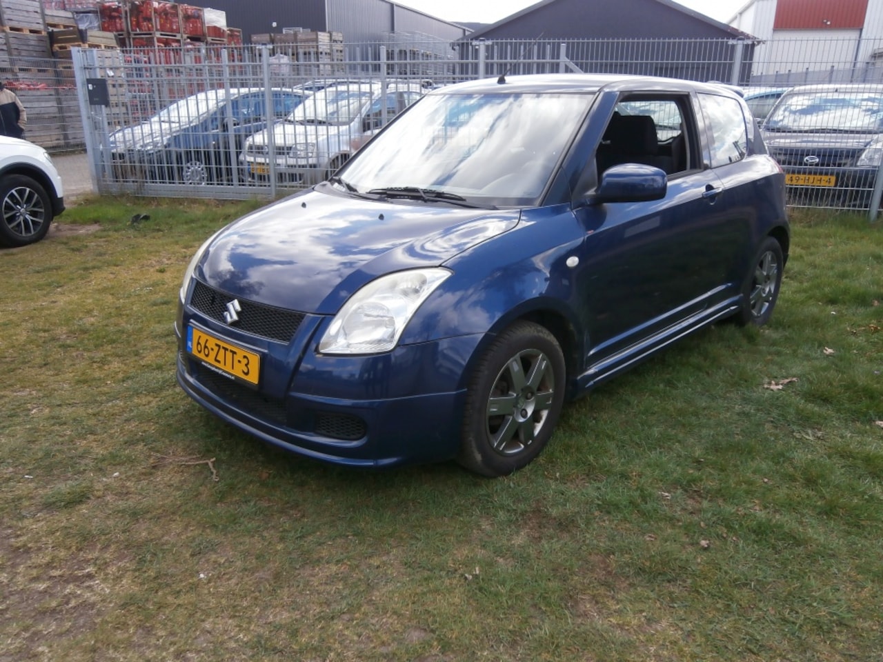 Suzuki Swift - 1.3 Cool 1.3 Cool - AutoWereld.nl