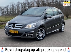 Mercedes-Benz B-klasse - 170 5DRS AUTOMAAT NAVI AIRCO HALF-LEDER NAP GOED ONDERHOUDEN
