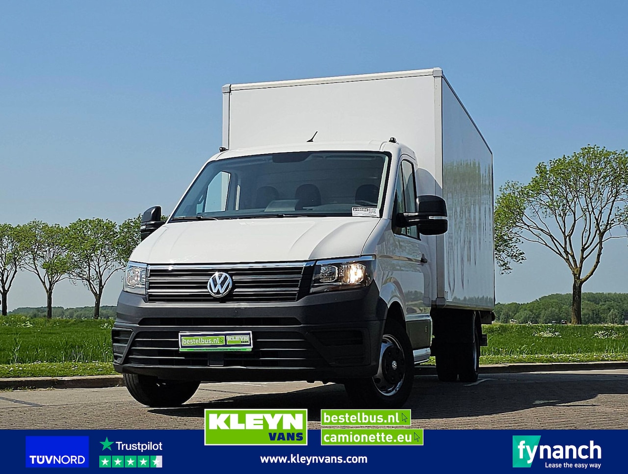 Volkswagen Crafter - 50 AC NAVI EURO6! - AutoWereld.nl