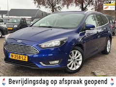 Ford Focus Wagon - 1.0 Titanium AUTOMAAT NAVI STUUR/STOELVERW. NWE D.RIEM 125 PK