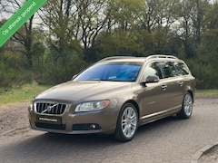 Volvo V70 - 3.0 T6 AWD Summum | Oyster Grey | Youngtimer 98DKM