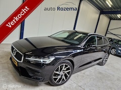 Volvo V60 - 2.0 T5 Momentum Pro Automaat Uitz Mooi