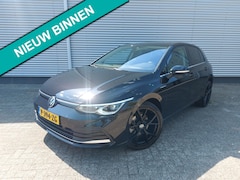 Volkswagen Golf - 1.5 TSI Life Business