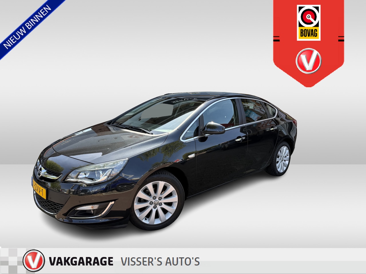 Opel Astra - 1.4 Turbo Cosmo | leder bekleding | navigatie | stoel verwarming | airco | - AutoWereld.nl