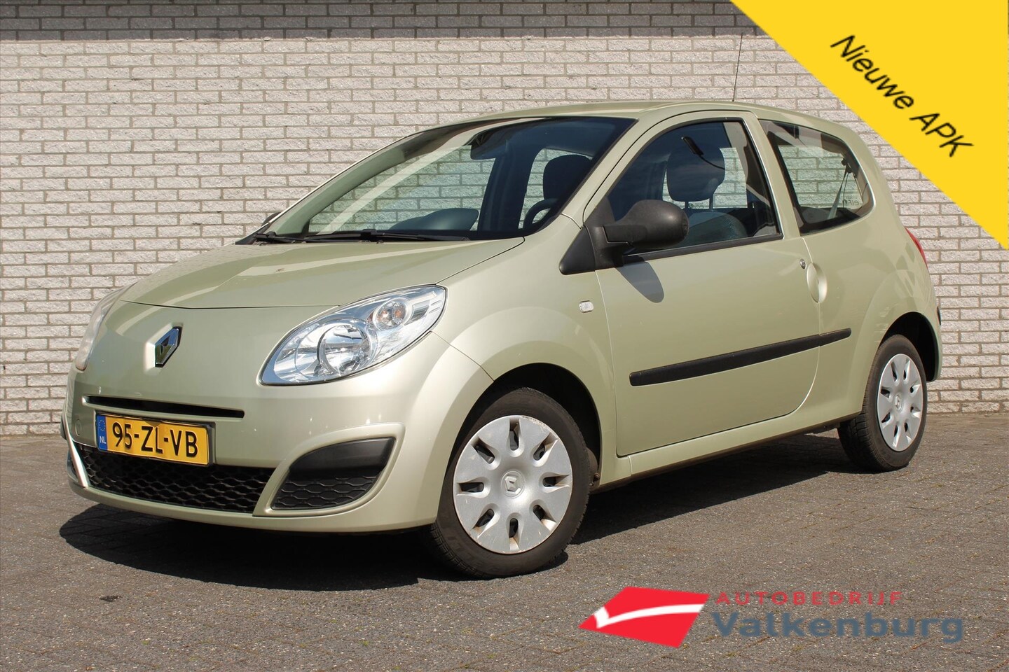 Renault Twingo - 1.2 43KW Authentique | Elektrische ramen - AutoWereld.nl