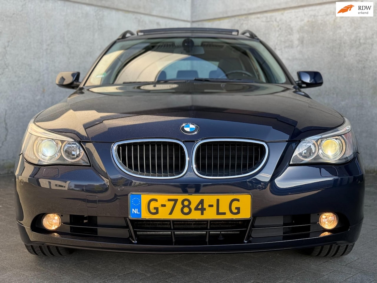 BMW 5-serie Touring - 525i Executive 525i Executive, PANO, LEER, XENON, MEMORY ETC! - AutoWereld.nl