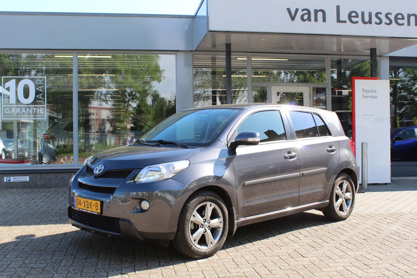 Toyota Urban Cruiser - 1.3 VVT-i Aspiration 1.3 VVT-i Aspiration - AutoWereld.nl