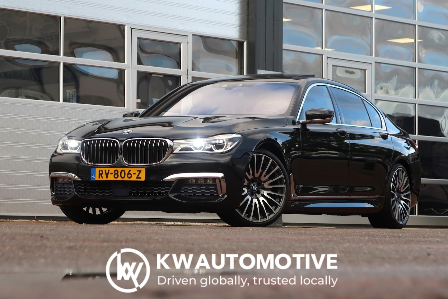 BMW 7-serie - 740Ld xDrive High Executive M-PAKKET/ MASSAGE/ PANO/ DEALER OND/ VOL! - AutoWereld.nl