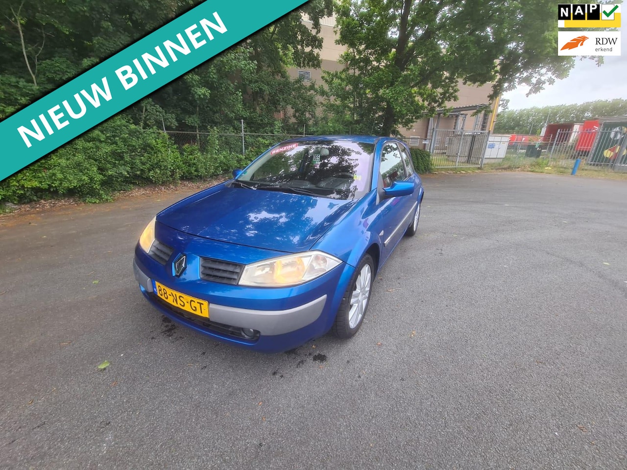 Renault Mégane - 1.6-16V Dynamique Luxe ZO INGERUILD DUS ZO WEG PRIJSJE - AutoWereld.nl