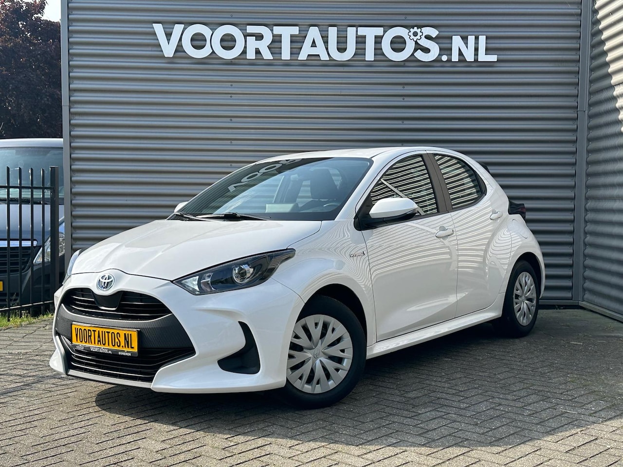 Toyota Yaris - 1.5 Hybrid Comfort | Apple Carplay | Navigatie | Camera | Stoelverwarming | Adaptive Cruis - AutoWereld.nl