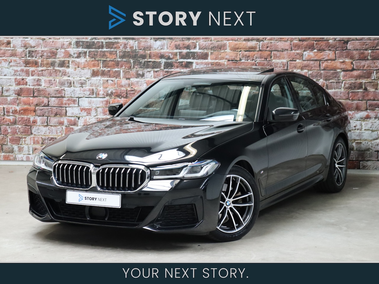 BMW 5-serie - Sedan 520i High Executive M Sport Pakket Automaat / Head-Up Display / schuif-/kanteldak / - AutoWereld.nl