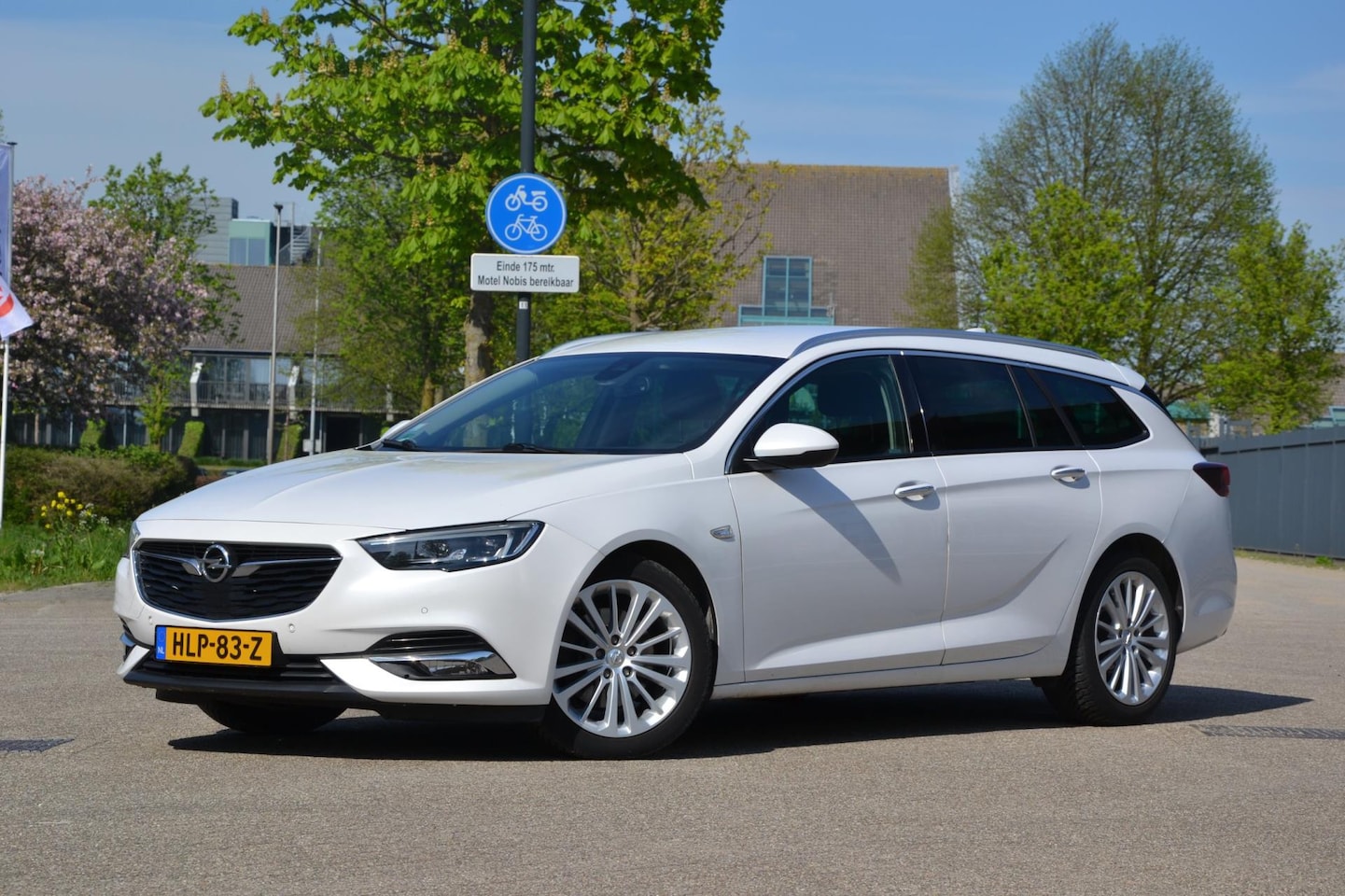 Opel Insignia Sports Tourer - 1.5 Turbo Innovation AUTOMAAT!! - AutoWereld.nl