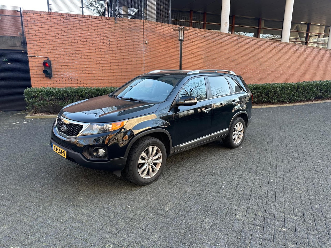 Kia Sorento - 2.4 X-clusive Black Leather Trekhaak Cruise PDC - AutoWereld.nl